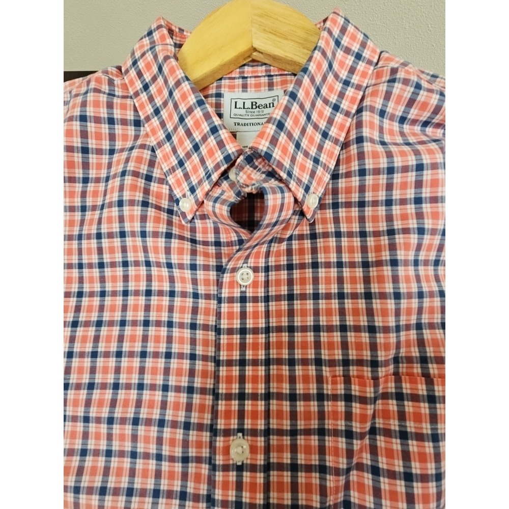 LL Bean Men's L Button Down Short Sleeve Shirt Traditional Fit Checkered